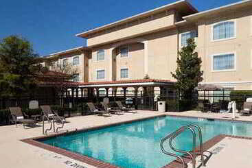 هتل Residence Inn Temple