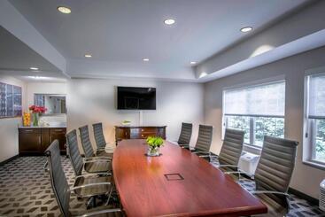 هتل Towneplace Suites By Marriott Baltimore Bwi Airport