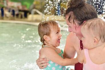 Metropolis Resort Eau Claire