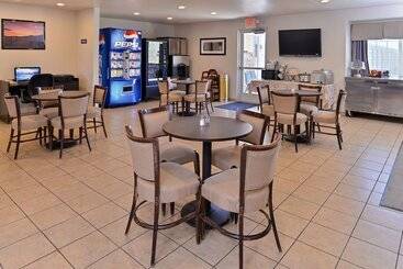 Microtel Inn & Suites By Wyndham Klamath Falls