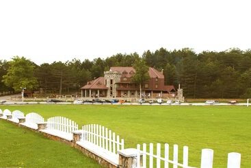Natyral Razma Resort