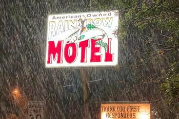 Rainbow Motel
