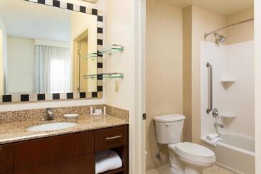Residence Inn Kansas City Airport