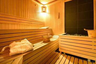 Royal Paradise Beach Resort & Spa