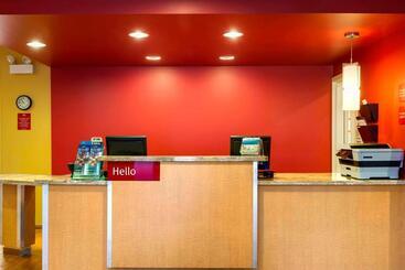 Towneplace Suites By Marriott Kansas City Overland Park