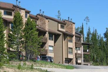 Beaverhead Condos At Big Sky Resort