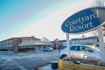 Courtyard Resort