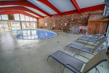 Courtyard Resort