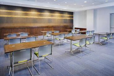 هتل Aloft Charlotte City Center