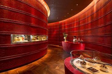 هتل Conrad Beijing