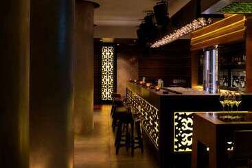 هتل Conrad Dubai