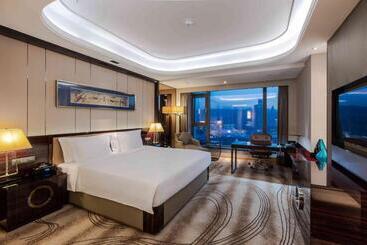هتل Crowne Plaza Lanzhou By Ihg