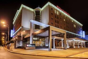 酒店 Hilton Garden Inn Krasnodar
