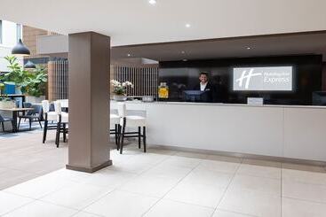 هتل Holiday Inn Express The Hague   Parliament, An Ihg