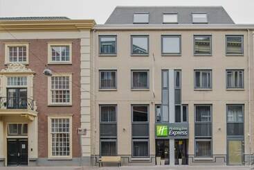 هتل Holiday Inn Express The Hague   Parliament, An Ihg