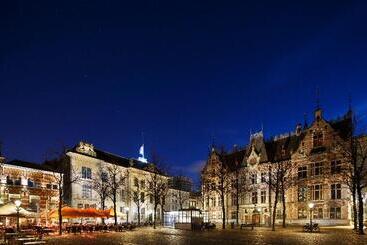 هتل Holiday Inn Express The Hague   Parliament, An Ihg