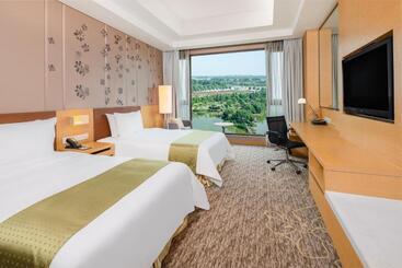 هتل Holiday Inn Nanyang By Ihg