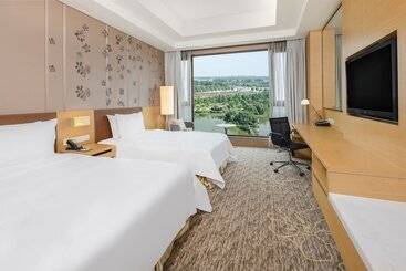 هتل Holiday Inn Nanyang By Ihg