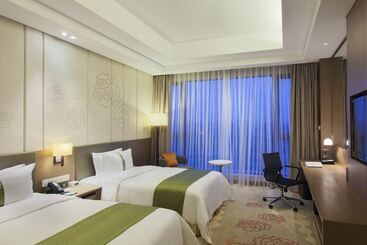 هتل Holiday Inn Nanyang By Ihg