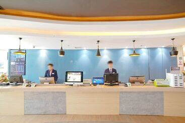 هتل Ibis Chengdu Kehua