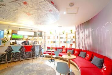 هتل Ibis Chengdu Kehua
