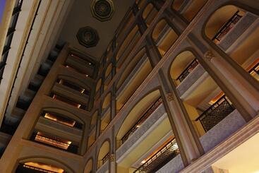 هتل Nordic Palace And Spa
