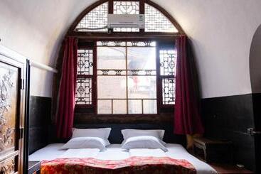 هتل Pingyao Yide
