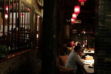 هتل Pingyao Yide