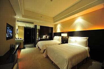هتل Renaissance Guiyang