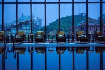 هتل Renaissance Guiyang