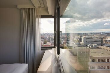 هتل Scandic Frankfurt Museumsufer