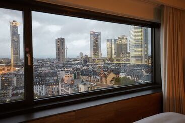 هتل Scandic Frankfurt Museumsufer