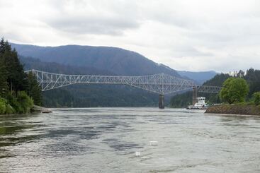 汽车旅馆  Columbia Gorge Inn