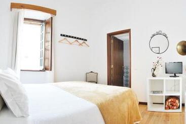 اقامتگاه Hospedaria Pielas