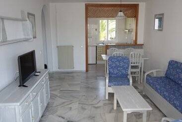 Apartamentos Golf Center