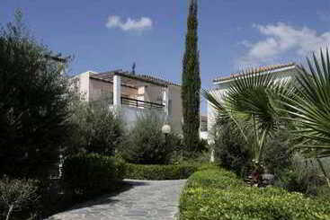 Avanti Holiday Village