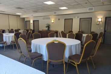 Country Inn & Suites By Radisson, Rocky Mount, Nc