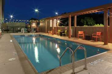آپارتمان Home2 Suites By Hilton Fayetteville Fort Bragg