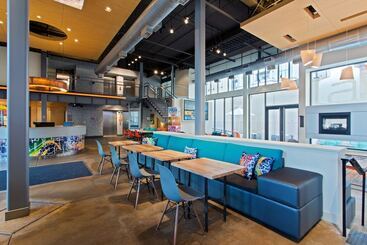 ホテル Aloft Birmingham Soho Square