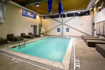 ホテル Aloft Birmingham Soho Square
