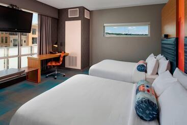 ホテル Aloft Birmingham Soho Square