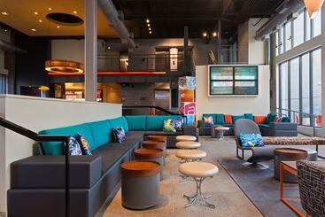 ホテル Aloft Birmingham Soho Square