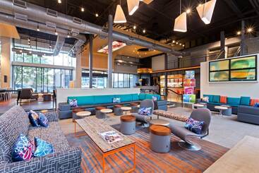 ホテル Aloft Birmingham Soho Square