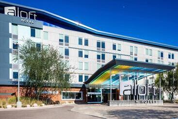 ホテル Aloft Tempe
