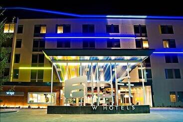 ホテル Aloft Tempe