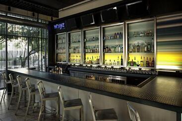 ホテル Aloft Tempe