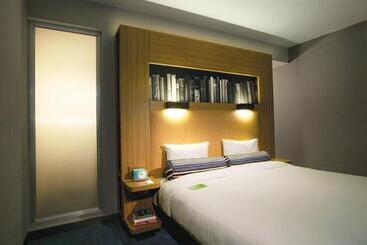 ホテル Aloft Tempe