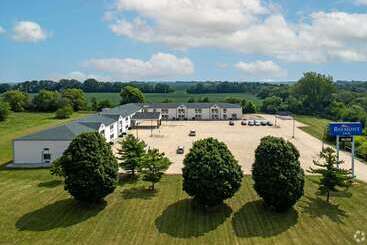 هتل Baymont By Wyndham Decatur