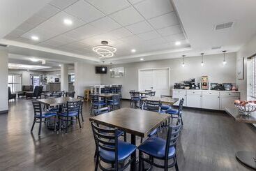 هتل Best Western Plus Midamerica