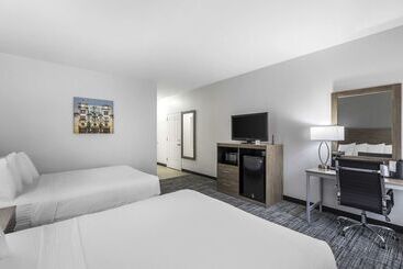 هتل Best Western Plus Midamerica